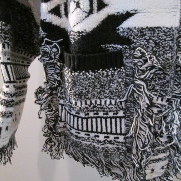 Sante Fe Style Fringe POL Cardigan – BOHO NEW - Picture 9 of 11